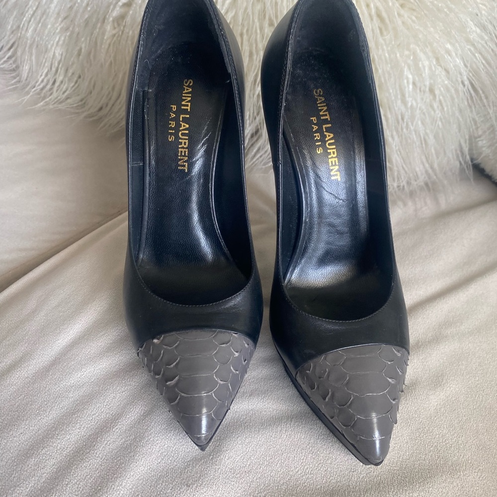 YSL Saint Laurent Black and Gray High Heels with Sleek Silhouette - Picture 3 of 6